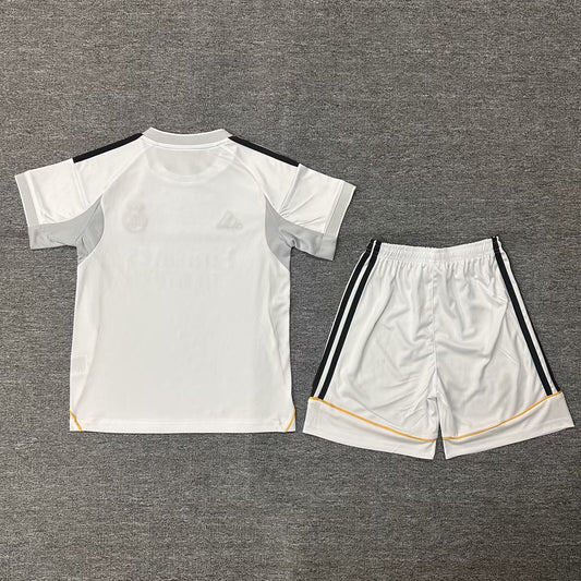 Kit niños Real Madrid 25/26