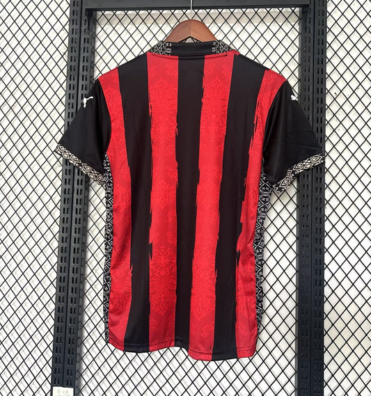 Camiseta Milan edición especial 25/26