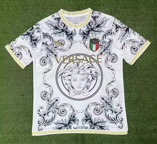Edición especial Italia blanca 23/24
