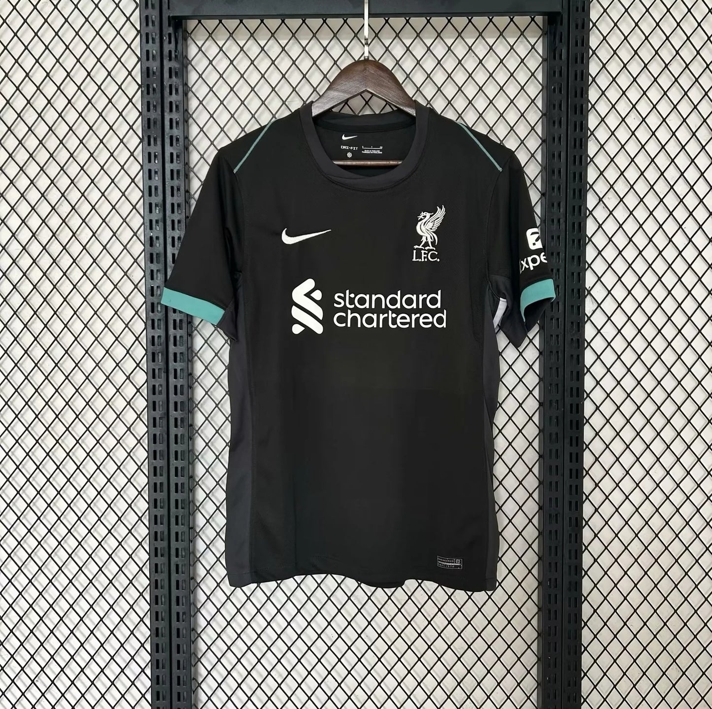 Camiseta visitante Liverpool 24/25