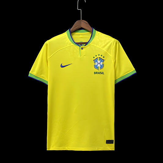 Camiseta local Brasil Mundial 22-23