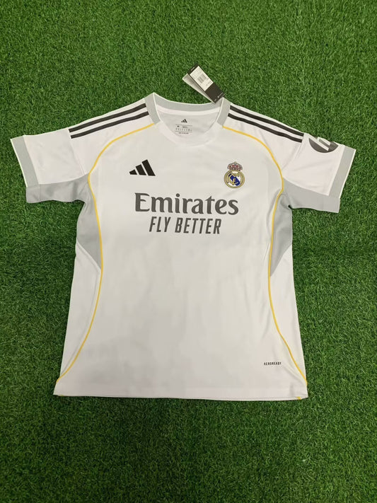 Primera equipación Real Madrid 25/26